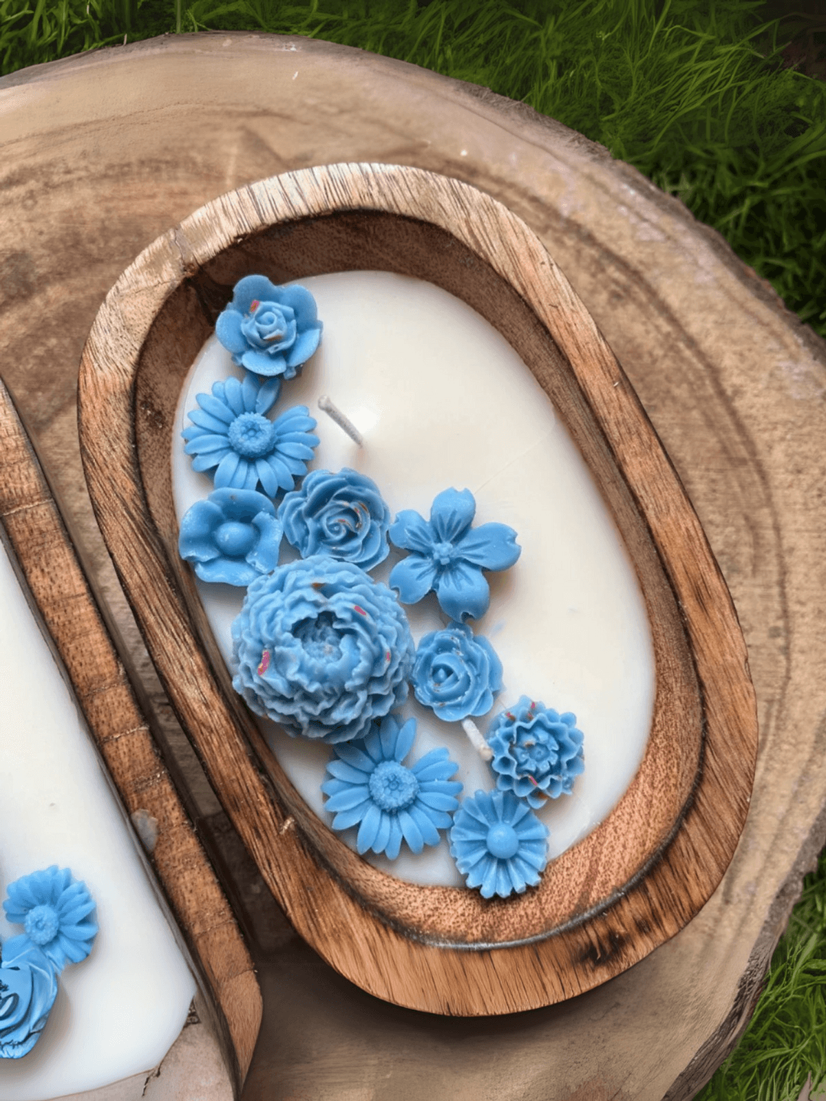 Hand-poured Soy Candles in Wooden Tub - Blue floral Oudh