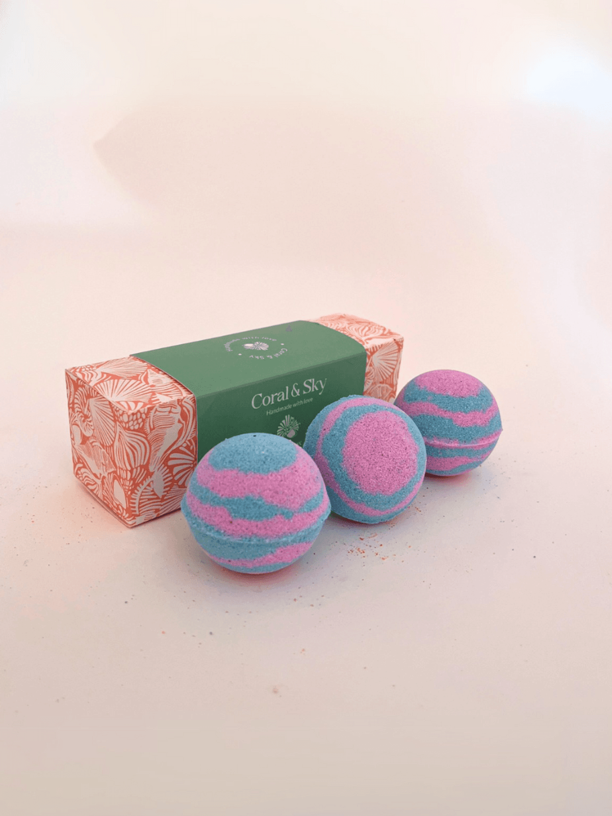 Musk and Oud Pedicure Bomb - Set of 3