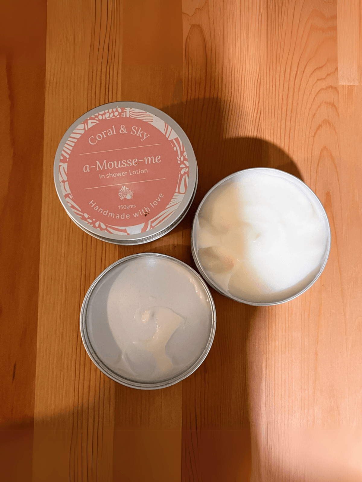 In Shower Lotion with Aloe Vera & Shea Butter - White lily