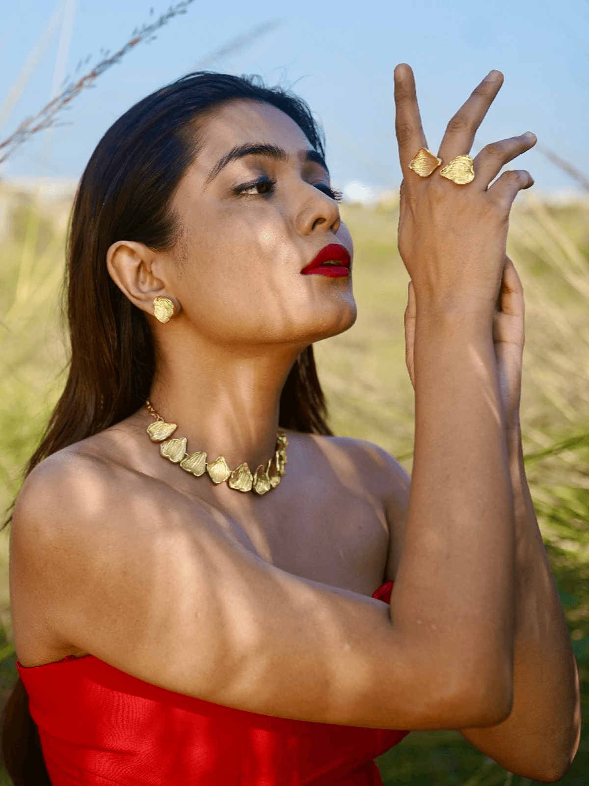 Petalé Earrings, Gardé Necklace & Promise Ring Set