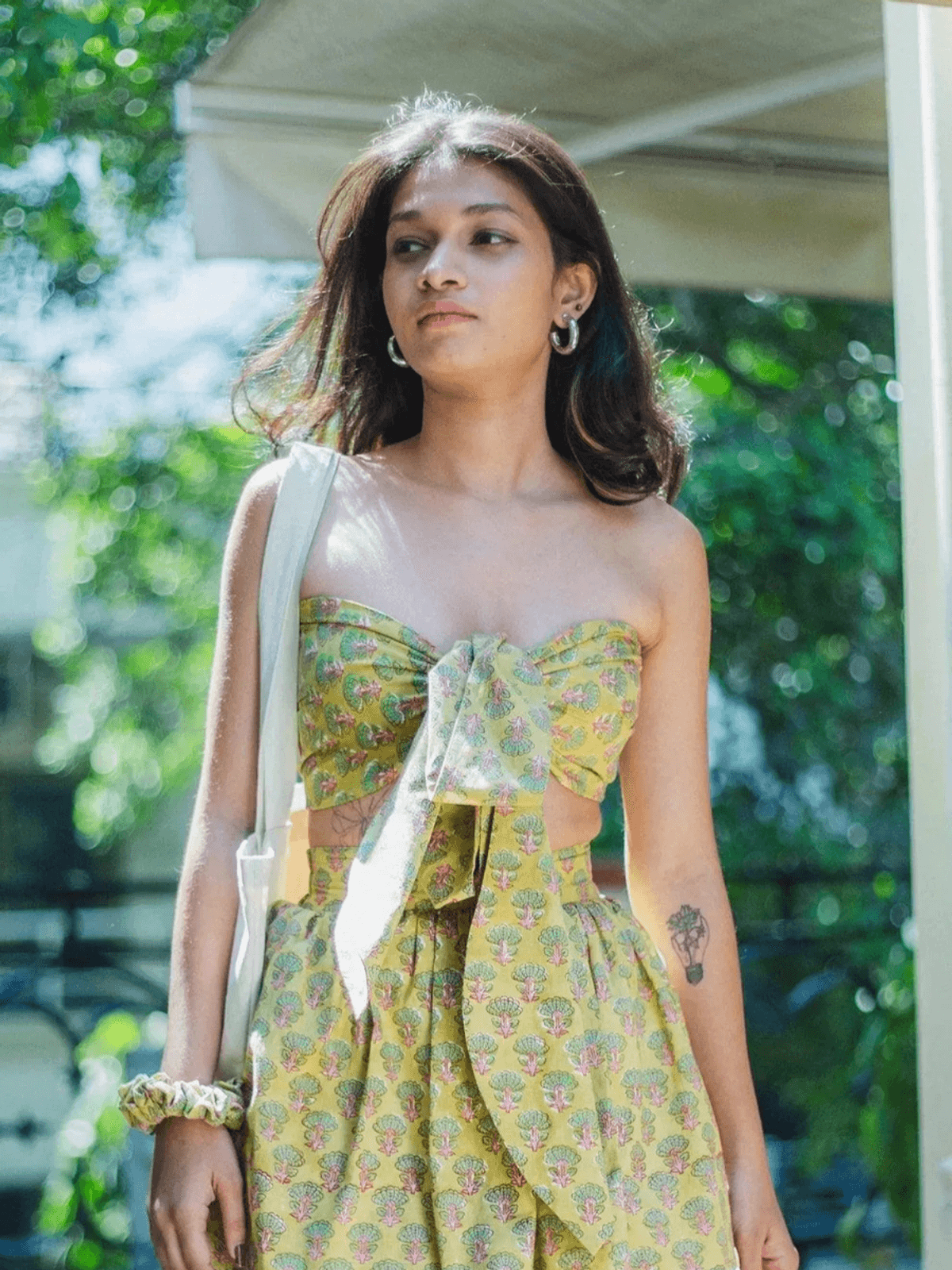 Green Butta Bow Top