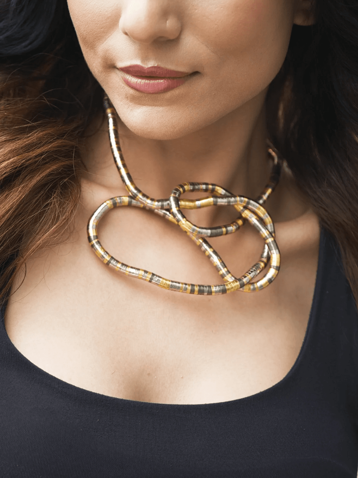 Bendable snake necklace - multicolor