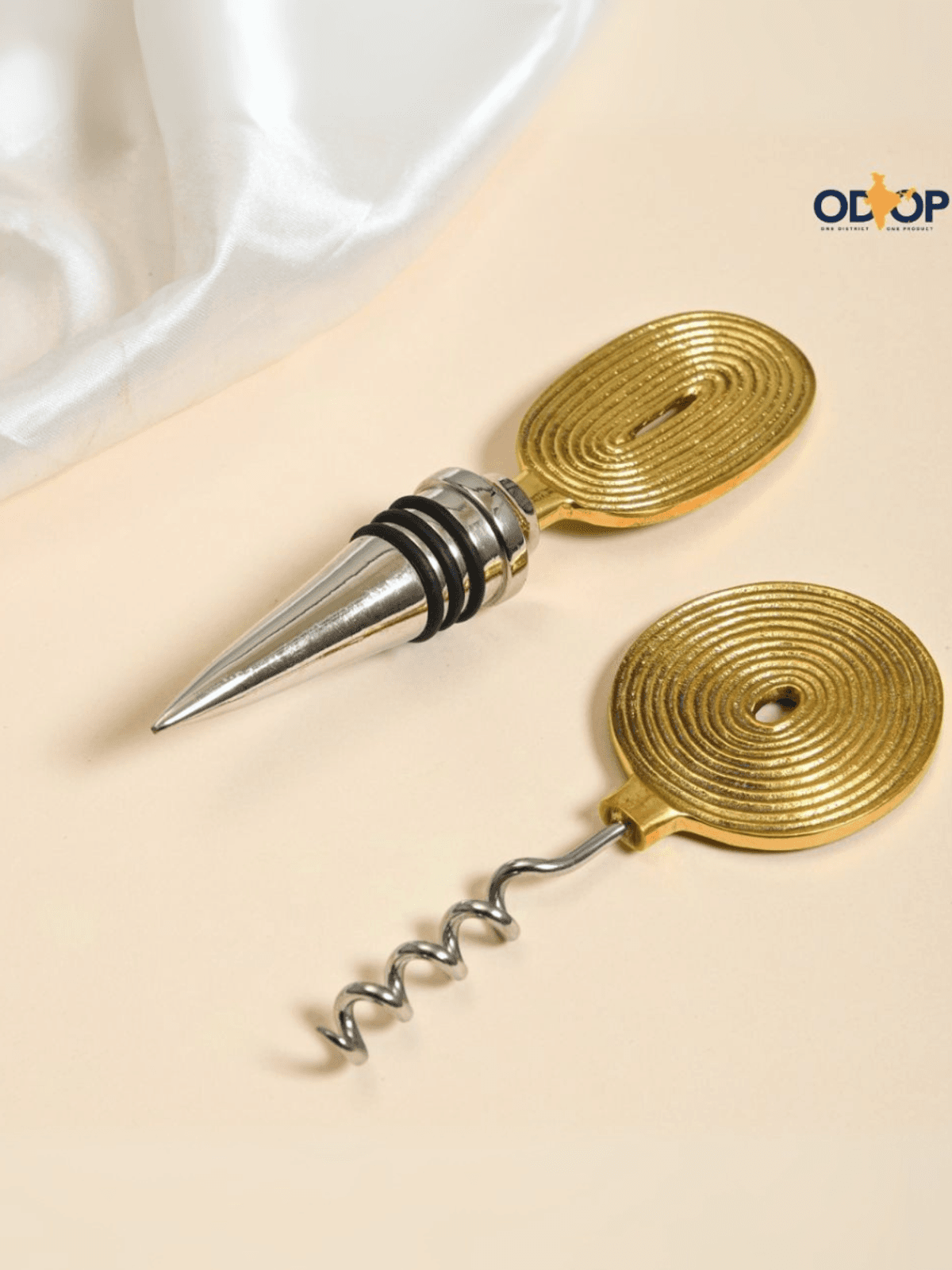 Ekaantrik Wine Opener + Cork Set