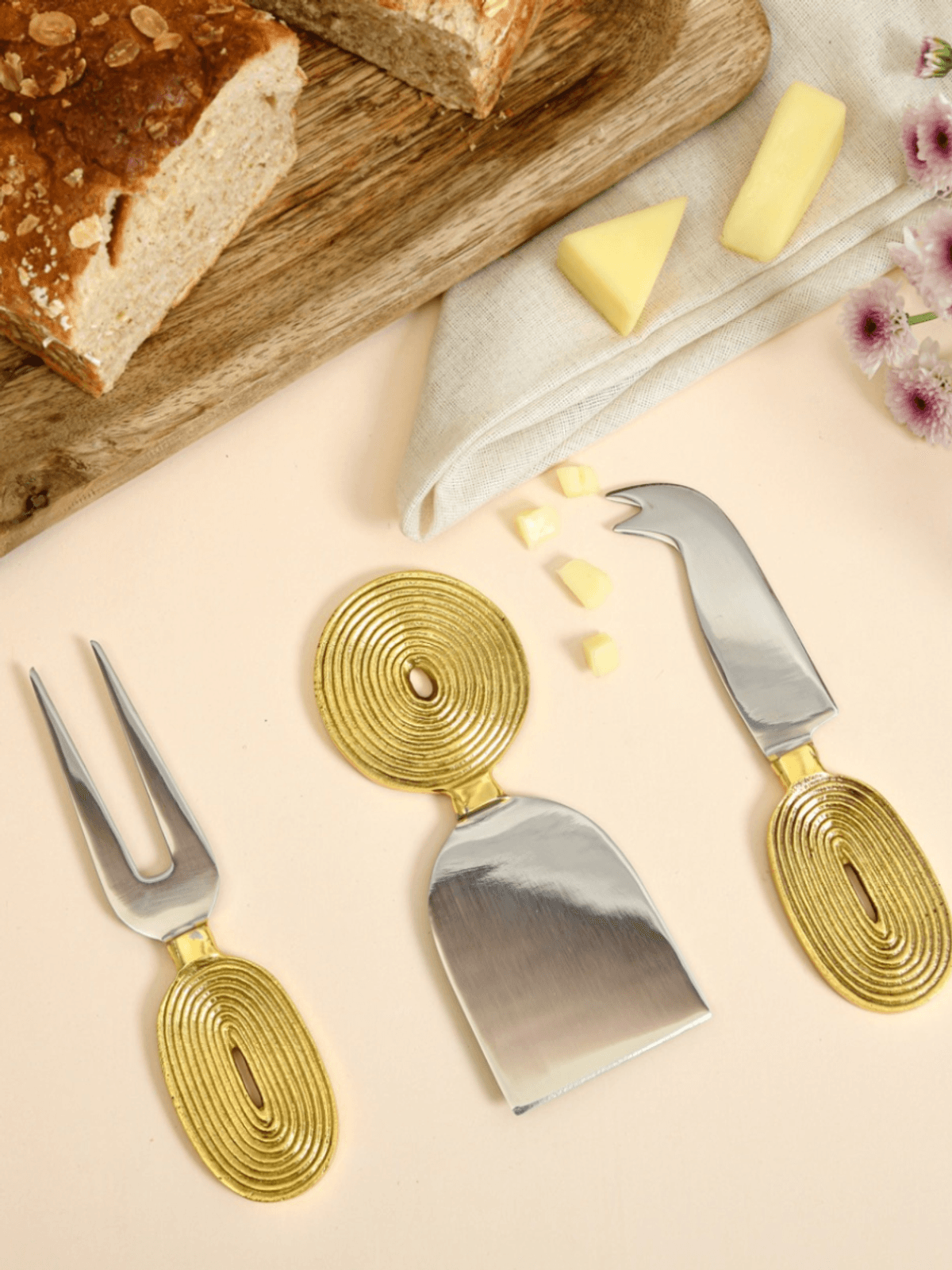 Ekaantrik Cheese Knife Set