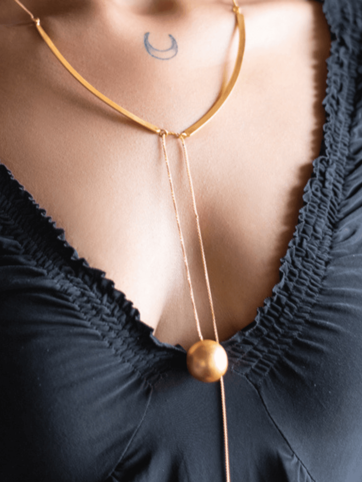 Deco fountain Necklace