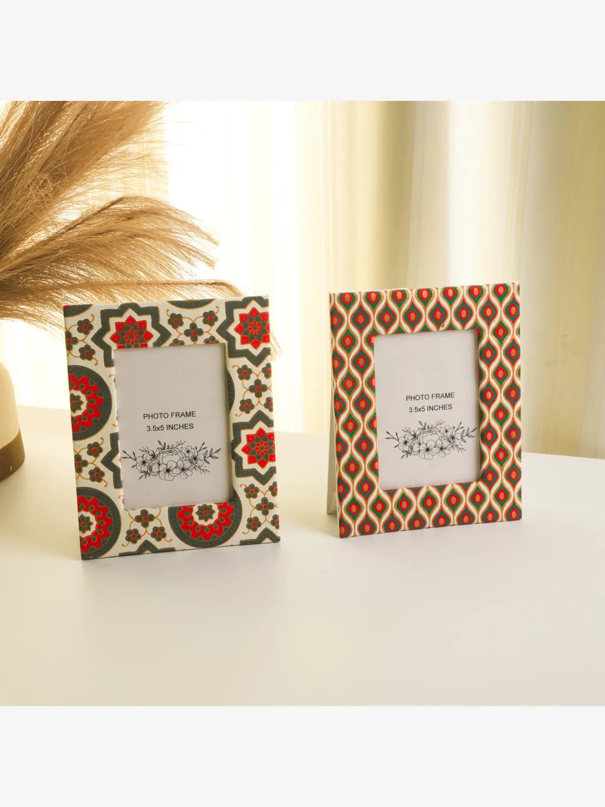 Eco-Friendly Tabletop Frame for Home & Office Décor