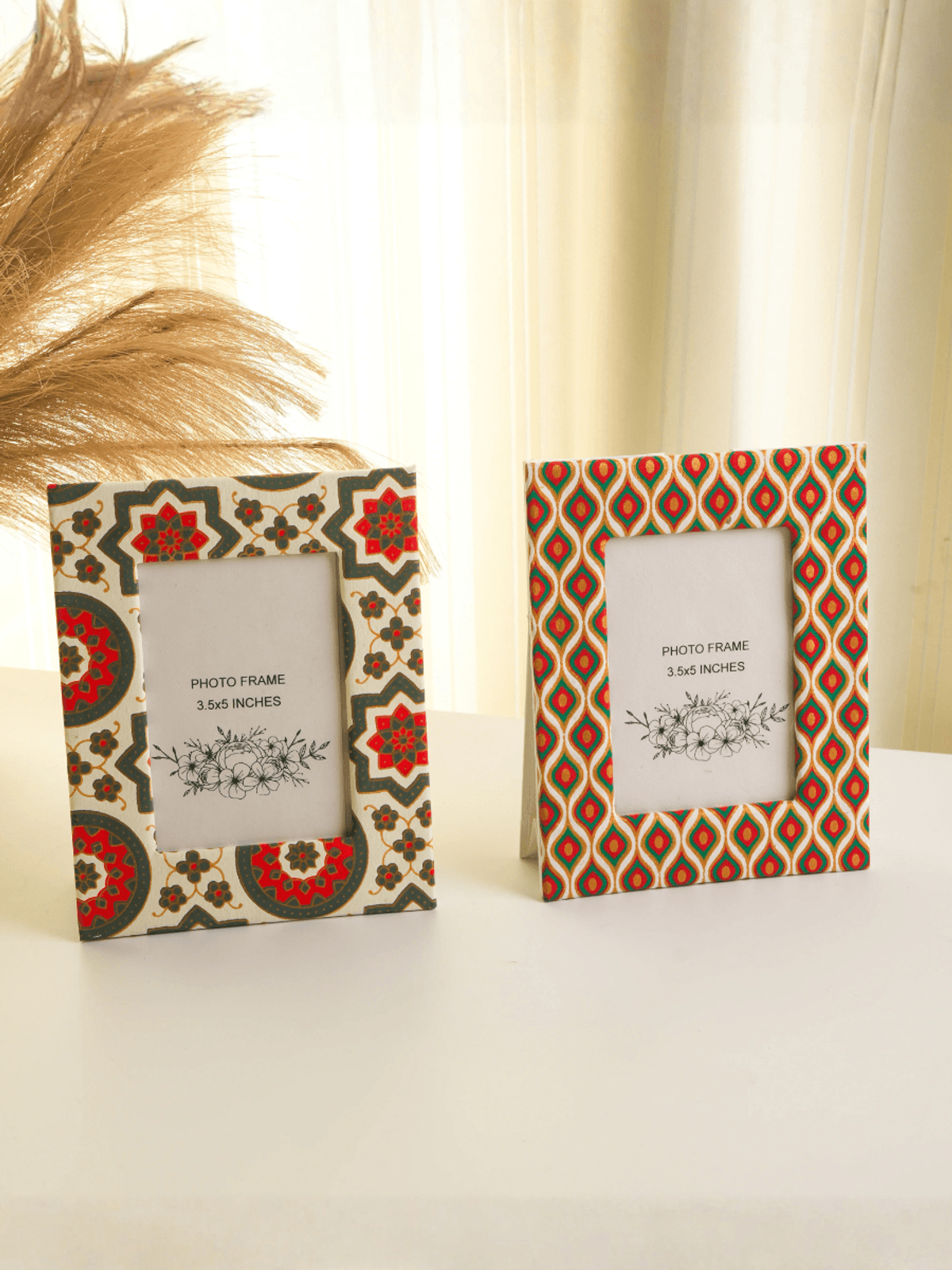 Eco-Friendly Tabletop Frame for Home & Office Décor