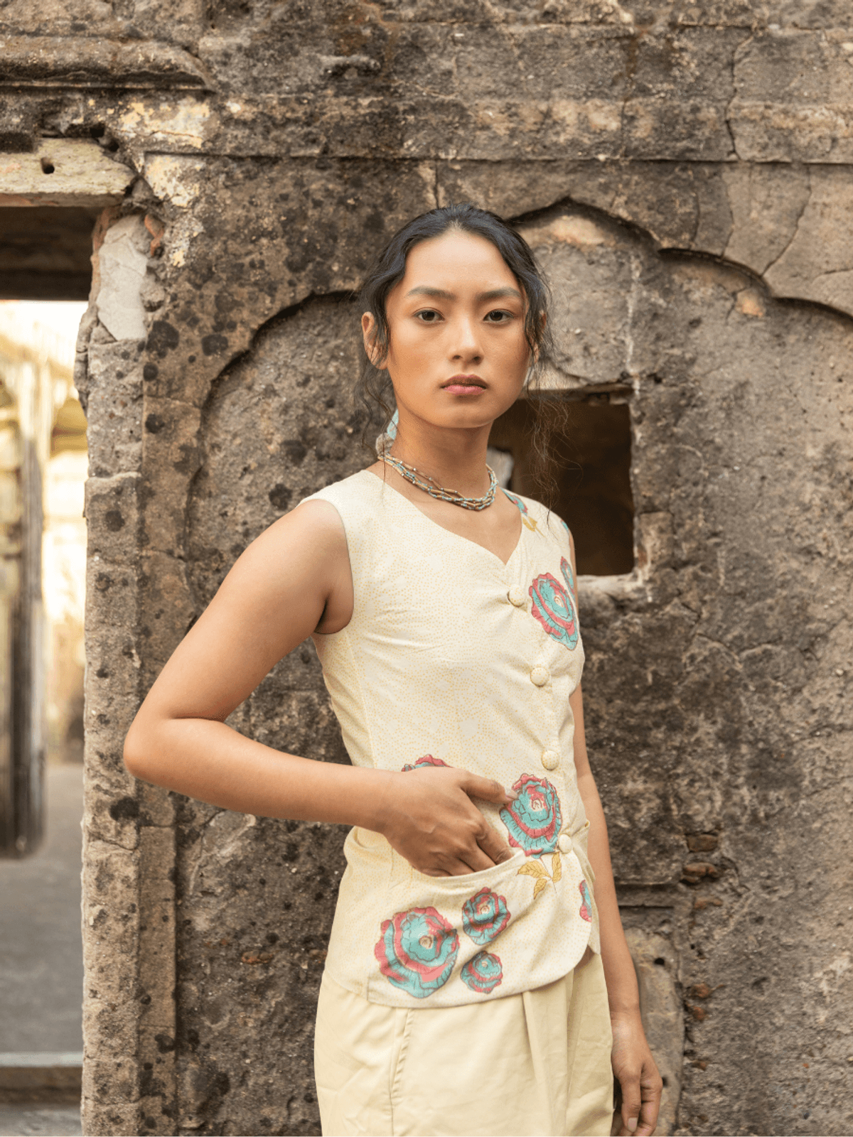 ROSETTE COTTON WAISTCOAT