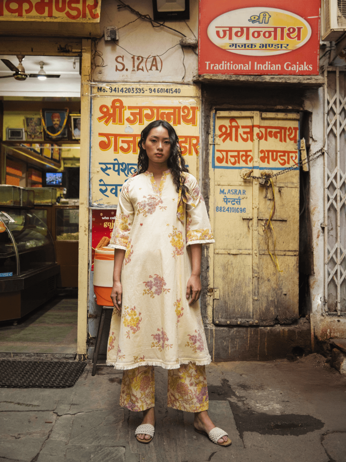 IVORY BLOSSOM KURTA SET