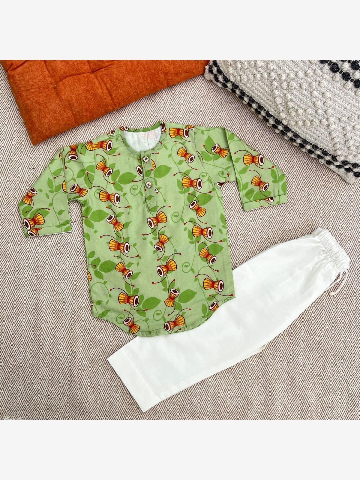 Organic Cotton Unisex Shivas Damru Kurta Set Organic Cotton Unisex Shivas Damru Kurta Set