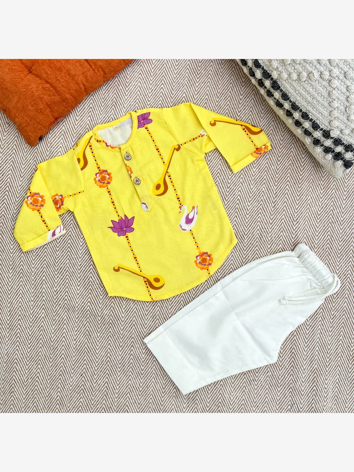 Organic Cotton Unisex Veena And Lotus Kurta Set Organic Cotton Unisex Veena And Lotus Kurta Set