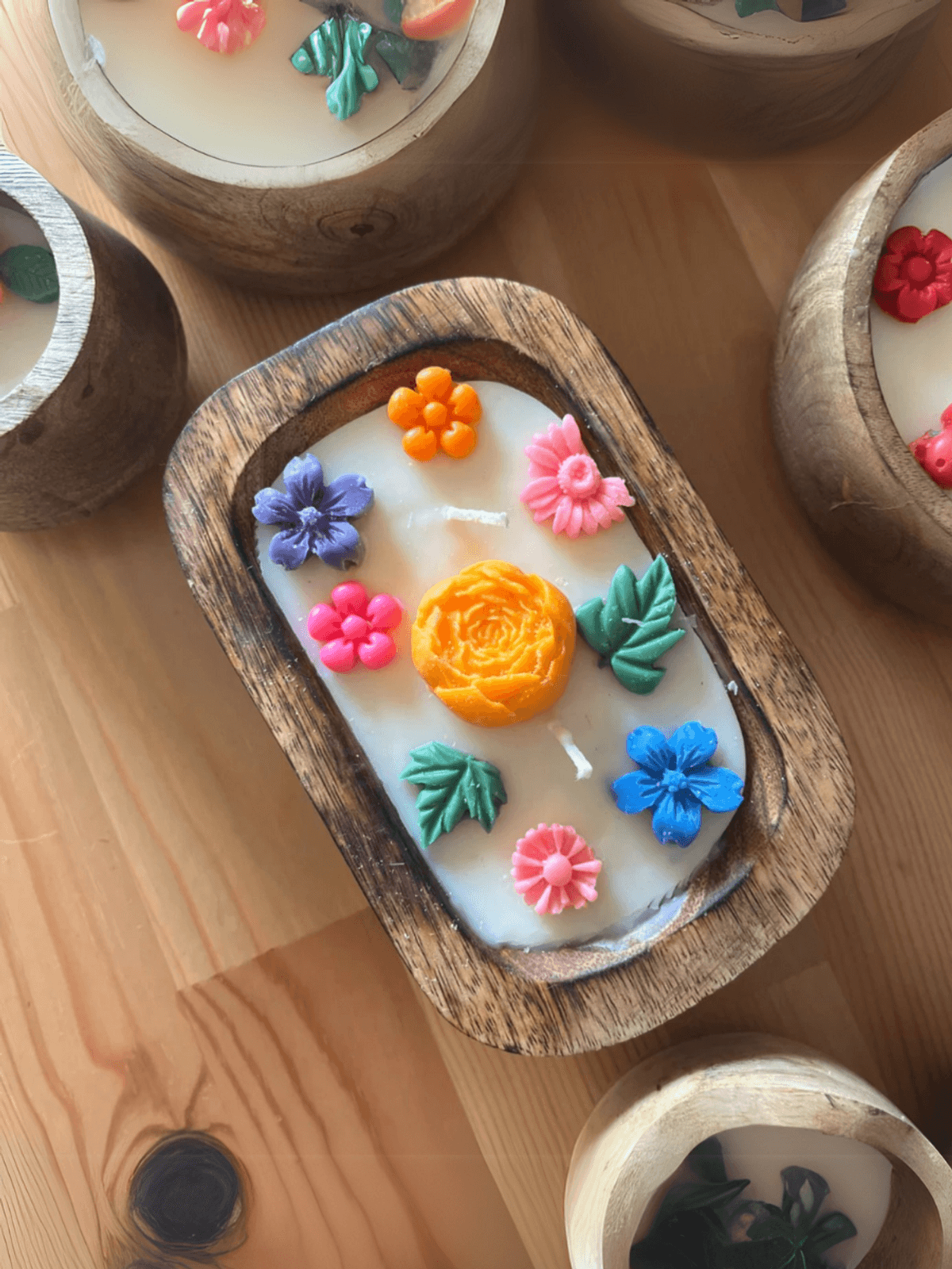 Floral Soy Candles in Wooden Bowl - Jasmine/ Rose/ Oud / Aqua - Pretty flowers - Peony/Rose Floral Soy Candles in Wooden Bowl - Jasmine/ Rose/ Oud / Aqua - Pretty flowers - Peony/Rose