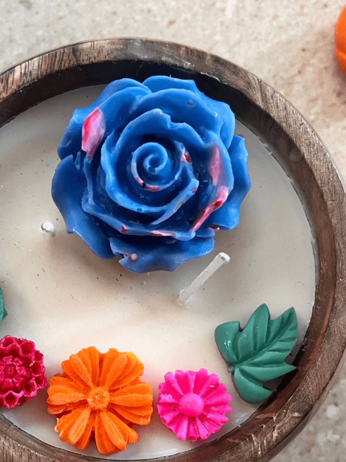 Multi - Vanilla Lavender Dream Artisanal Soy Candles in Wooden Bowl Multi - Vanilla Lavender Dream Artisanal Soy Candles in Wooden Bowl