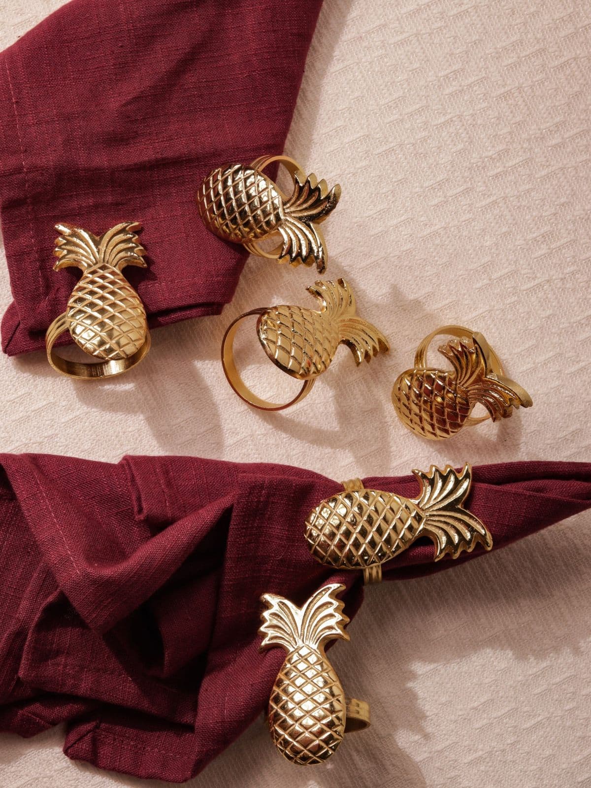Glimpse Homes Elegant Gold Napkin Rings for Dining Table, Pineapple Glimpse Homes Elegant Gold Napkin Rings for Dining Table, Pineapple