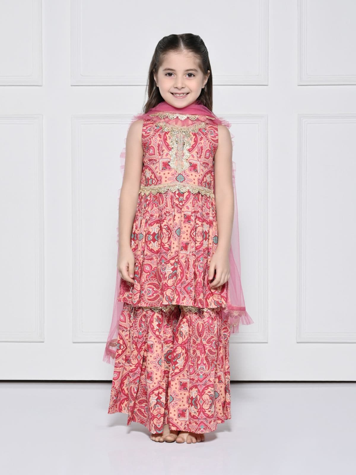 PEACH AND PINK SLEEVELESS COTTON SUIT FOR GIRLS PEACH AND PINK SLEEVELESS COTTON SUIT FOR GIRLS