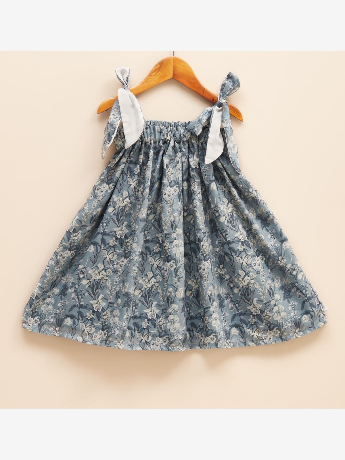 INTO THE BLUE INTO THE BLUE