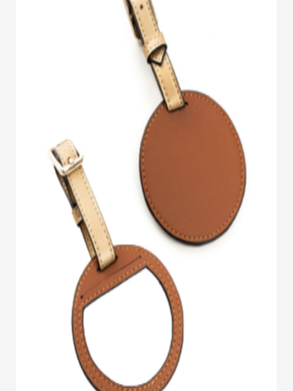 Green Heritage Travel Tag Corporate Gift Plant Leather & Printed Cork | Circular Cutout (Gingerbread and Gold) Green Heritage Travel Tag Corporate Gift Plant Leather & Printed Cork | Circular Cutout (Gingerbread and Gold)